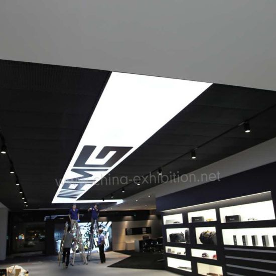 Kustom Gratis Standing LED Light Box Car Tampilan Backlit Trade Show Backdrop Berdiri